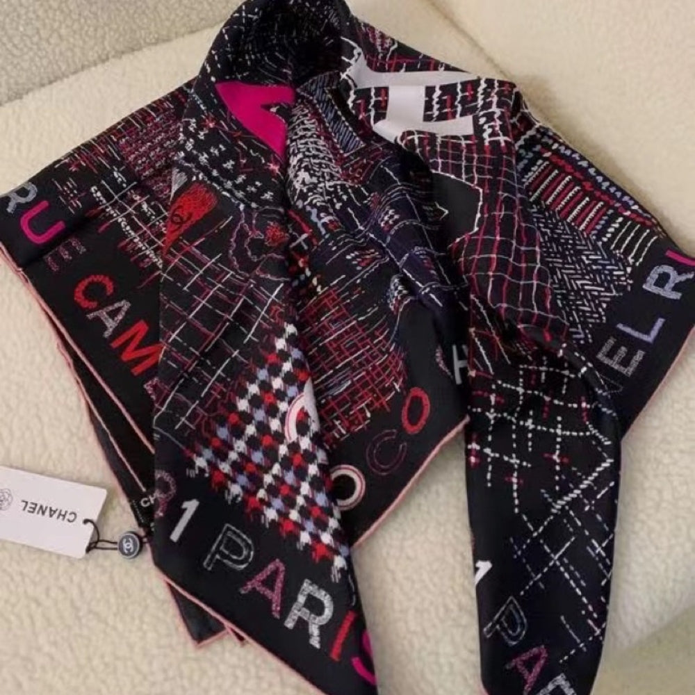 Anum Bags CHL SQUARE SCARF SILK TWILL MULTICOLOR IN BLACK 90CM AA8619 B09320 NK638