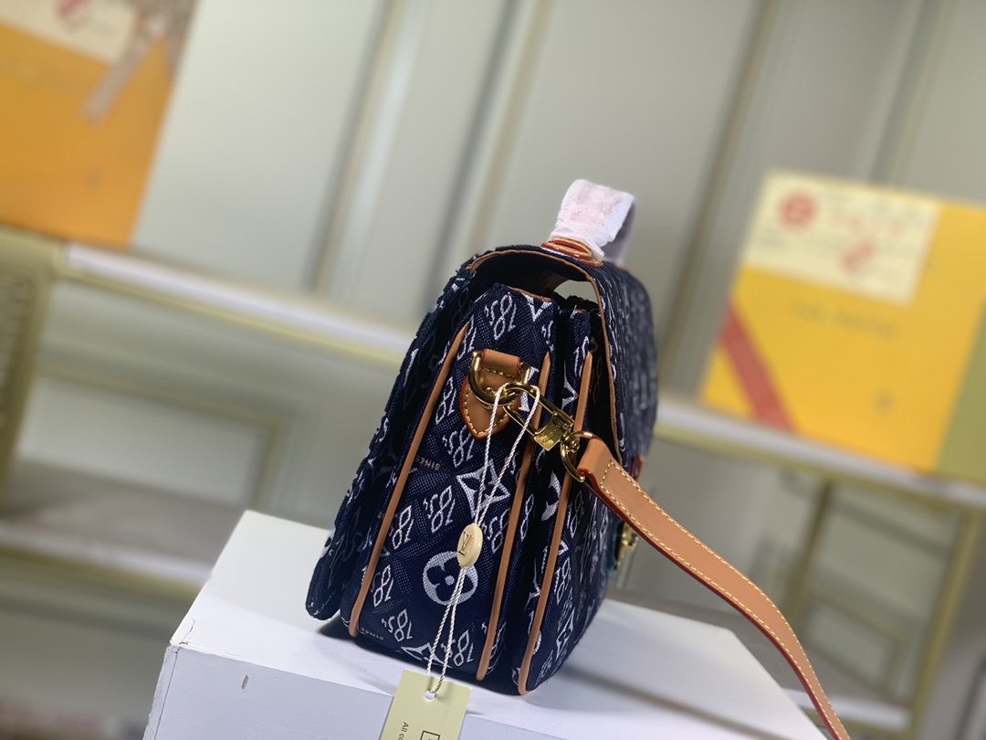 Anum Bags Bags LUV 111