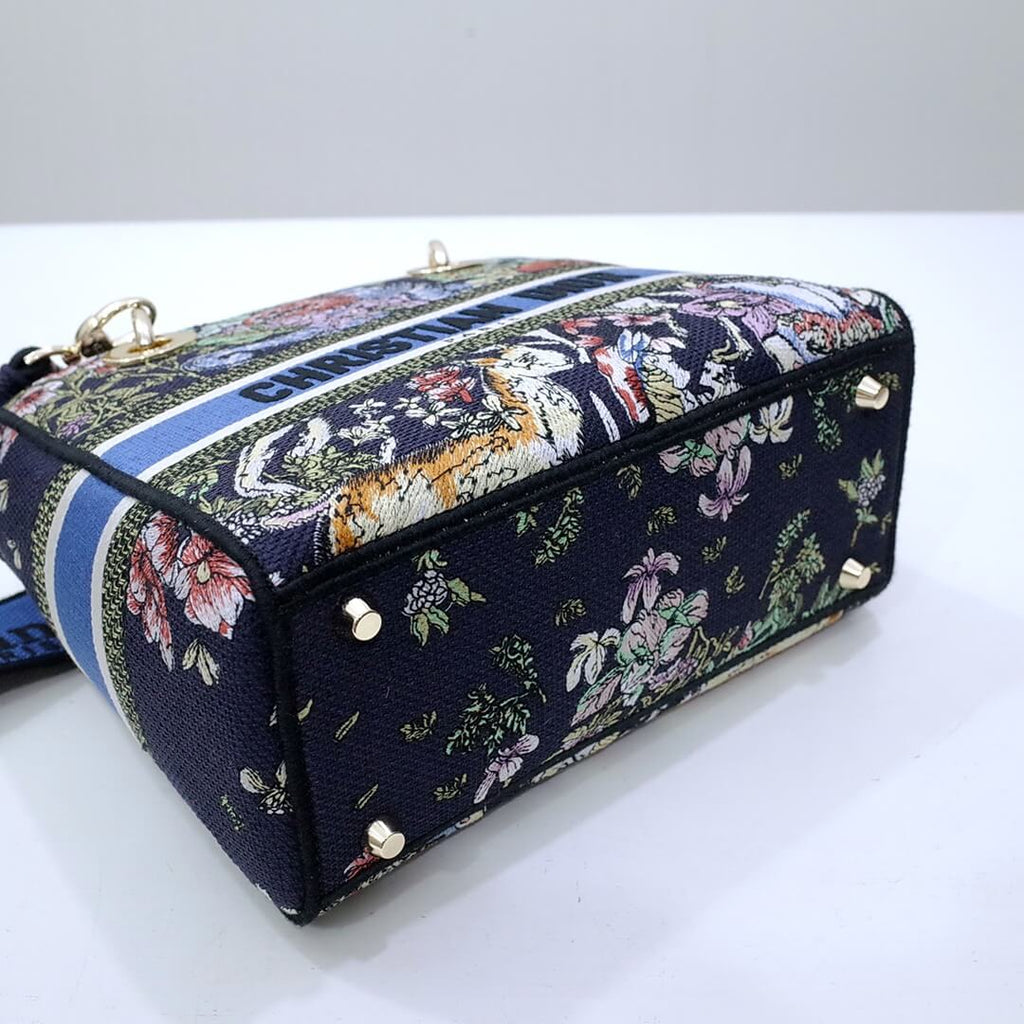 Anum Bags DIR 44532 Lady D-Lite Reverse black 24CM