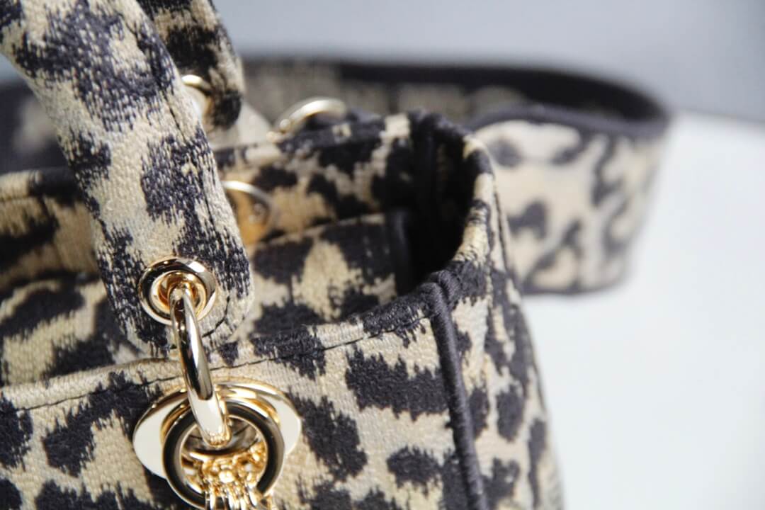 Ezyycart Bags DIR 44532 Lady D-Lite Handbag shoulder bag cross body bags mini 17cm 24cm Leopard Print light yellow