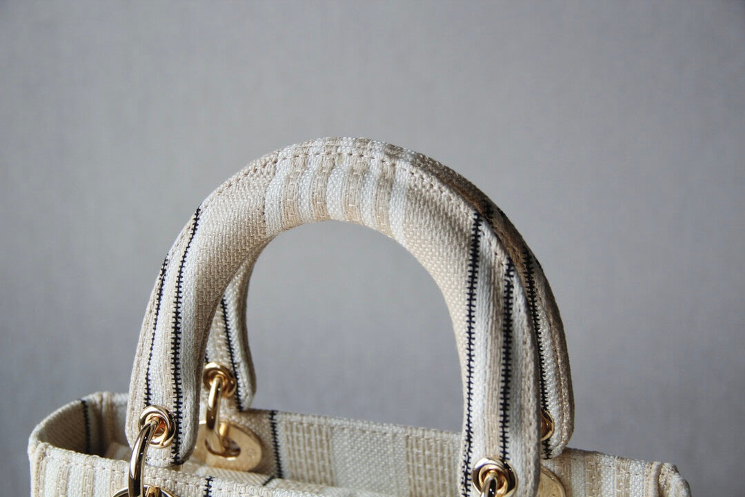 Ezyycart Bags DIR 44532 Lady D-Lite mini 24cm white-2