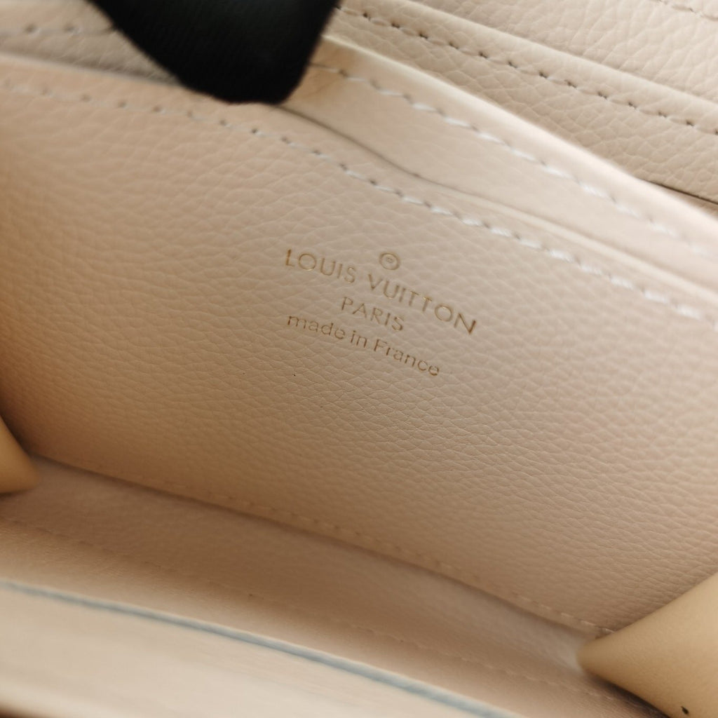 Anum Bags Wallet LUV 110