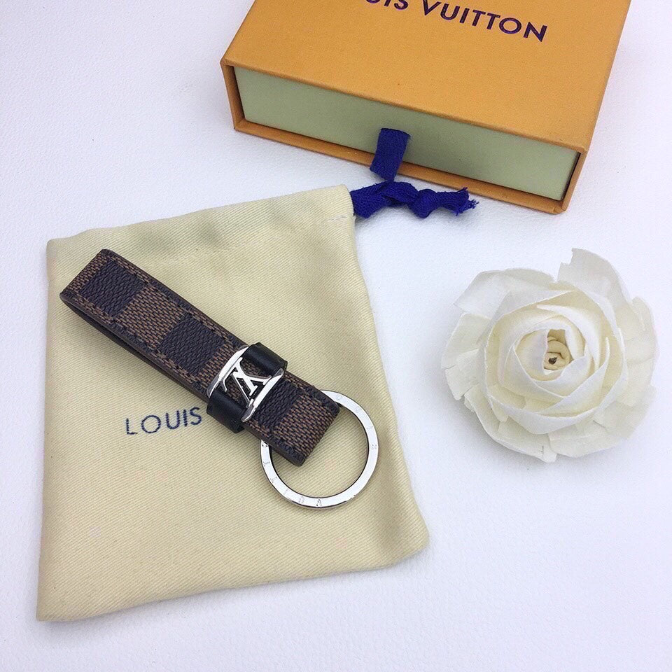 Anum Bags Keychains LUV 002