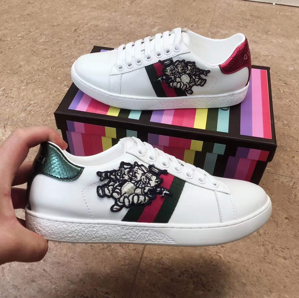 Ezyycart Bags MO-GCI Ace EmBroidered Sneaker 040