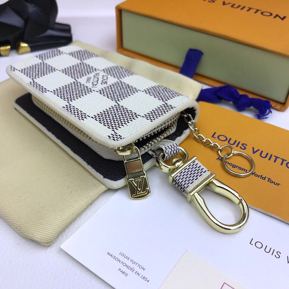 Anum Bags MO -Keychains LUV 067