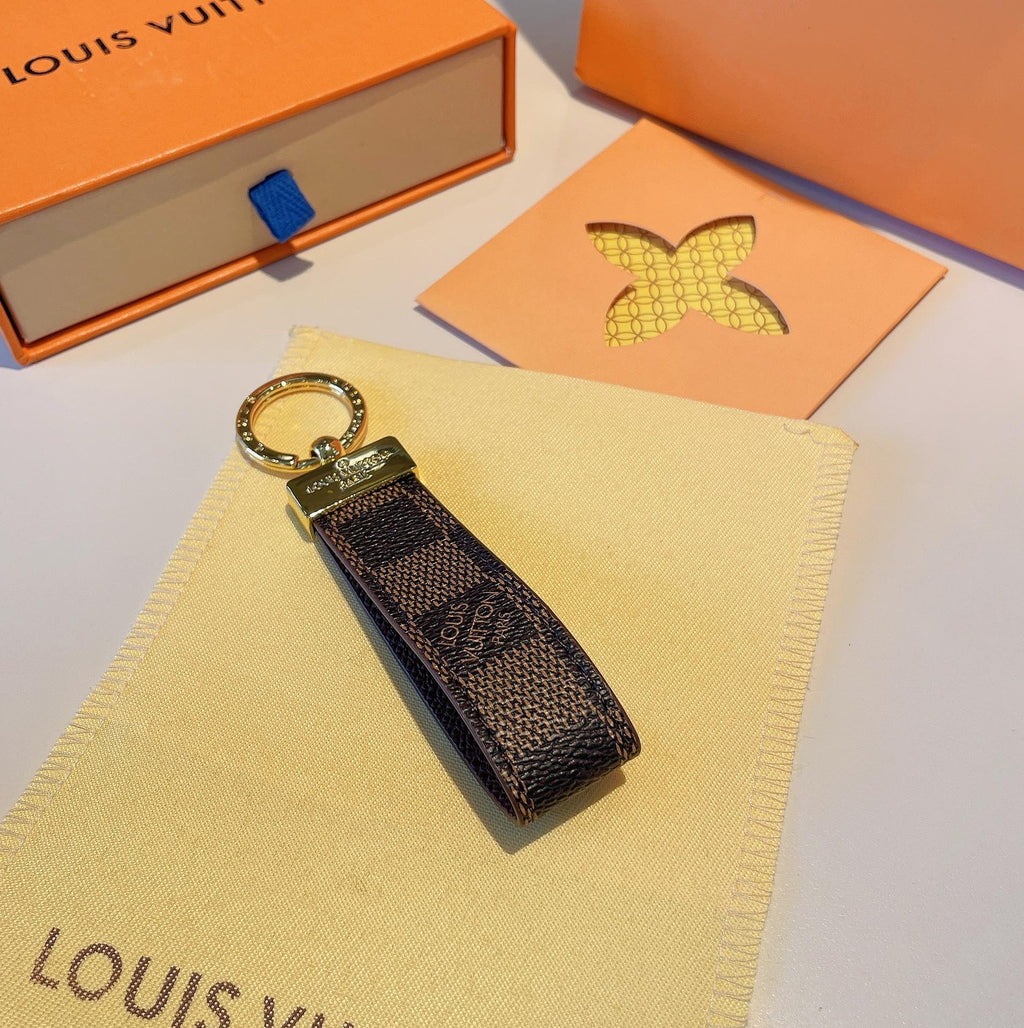 Anum Bags Keychains LUV 032