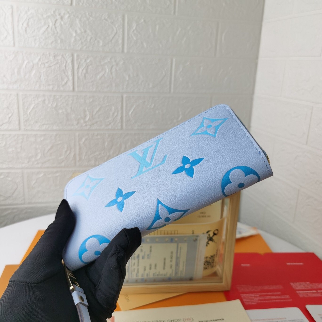 Anum Bags Wallet LUV 109