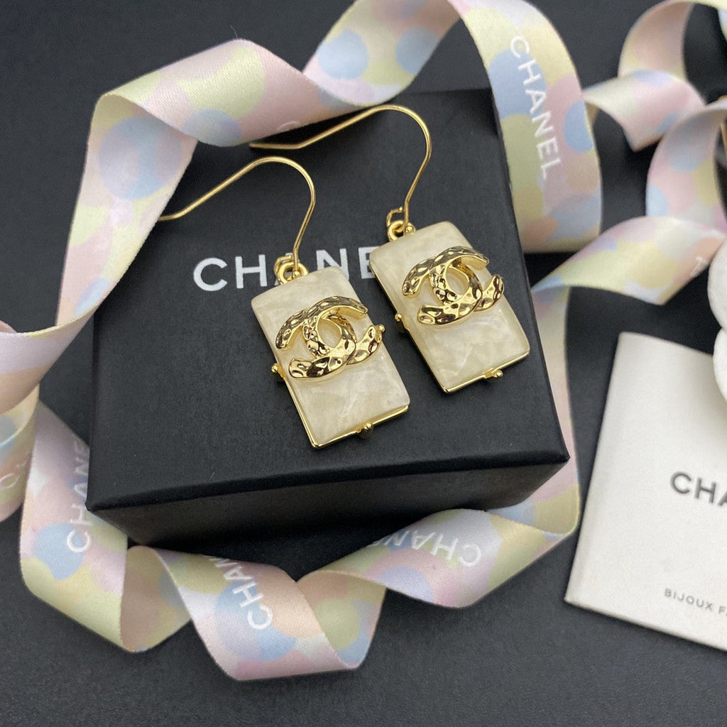 Anum Bags Earring CHL 026