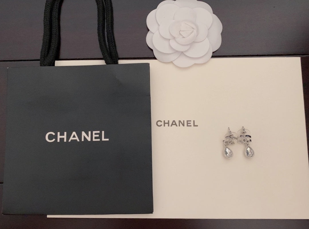 Anum Bags Earring CHL 036