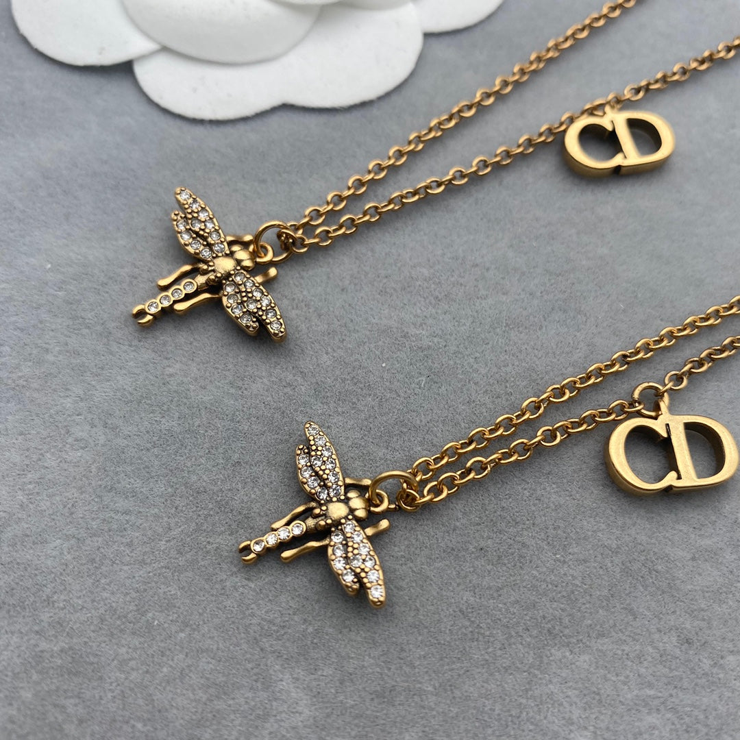 Anum Bags Necklace DIR010