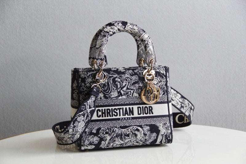Anum Bags MV - Dir Bags - 2241