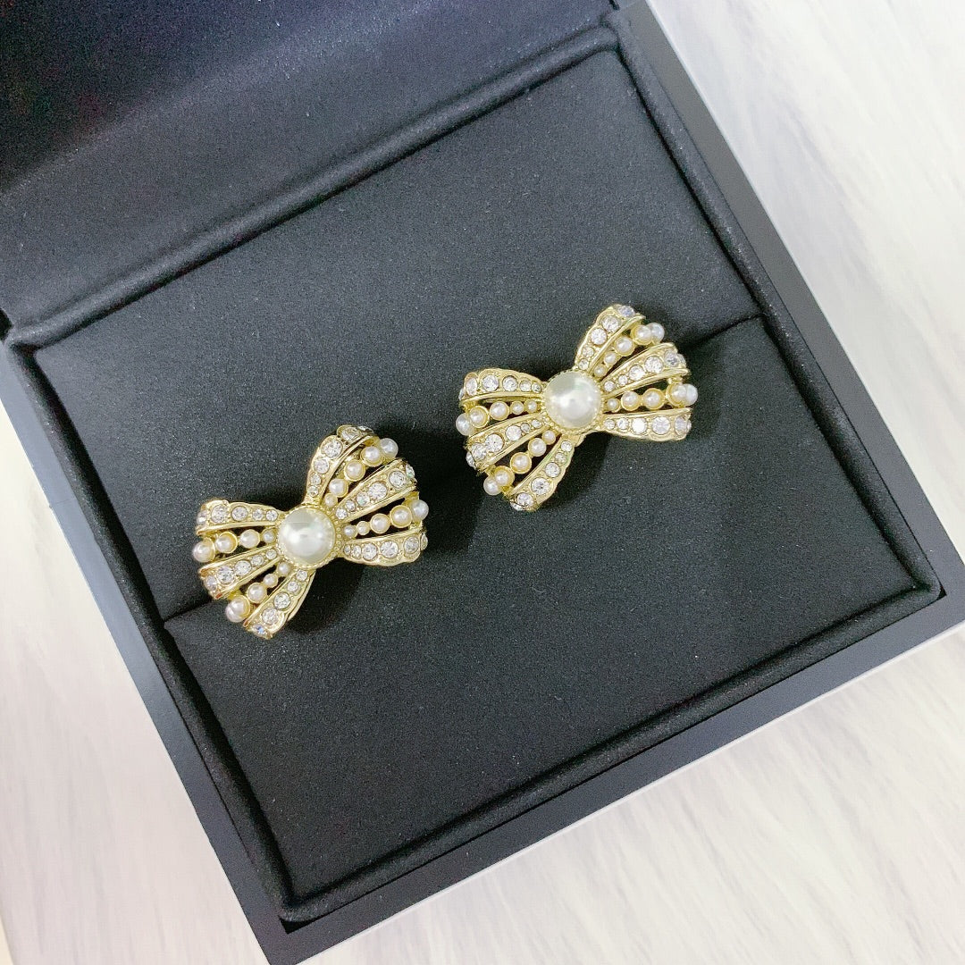 Anum Bags Earring CHL 077