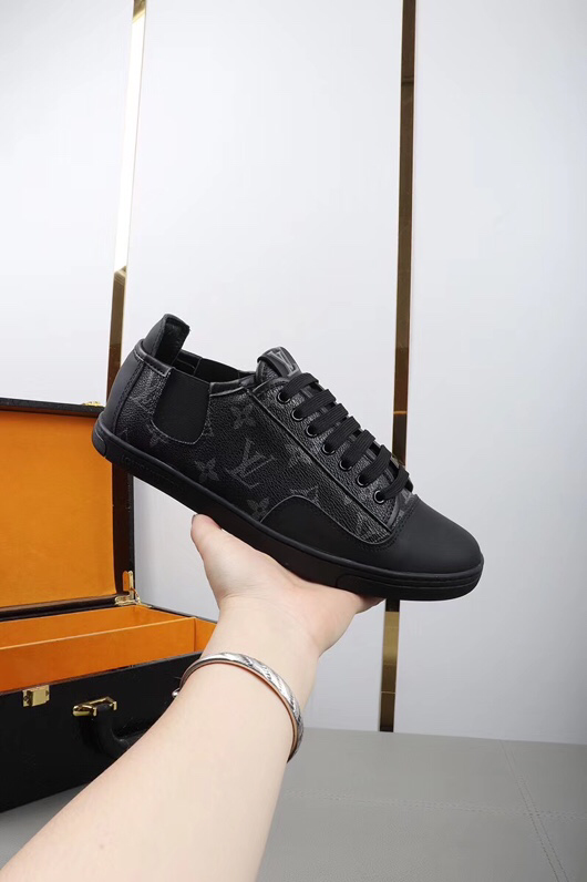 Anum Bags Luv Sneaker 053