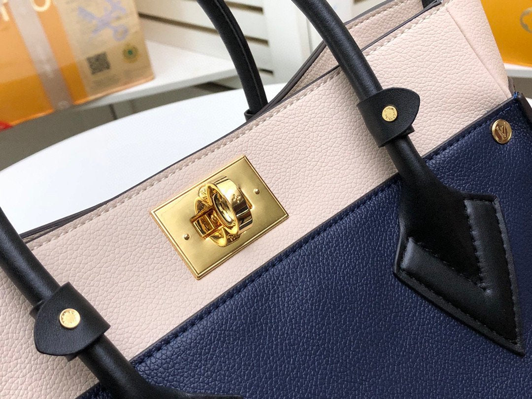 Anum Bags Bags LUV 043
