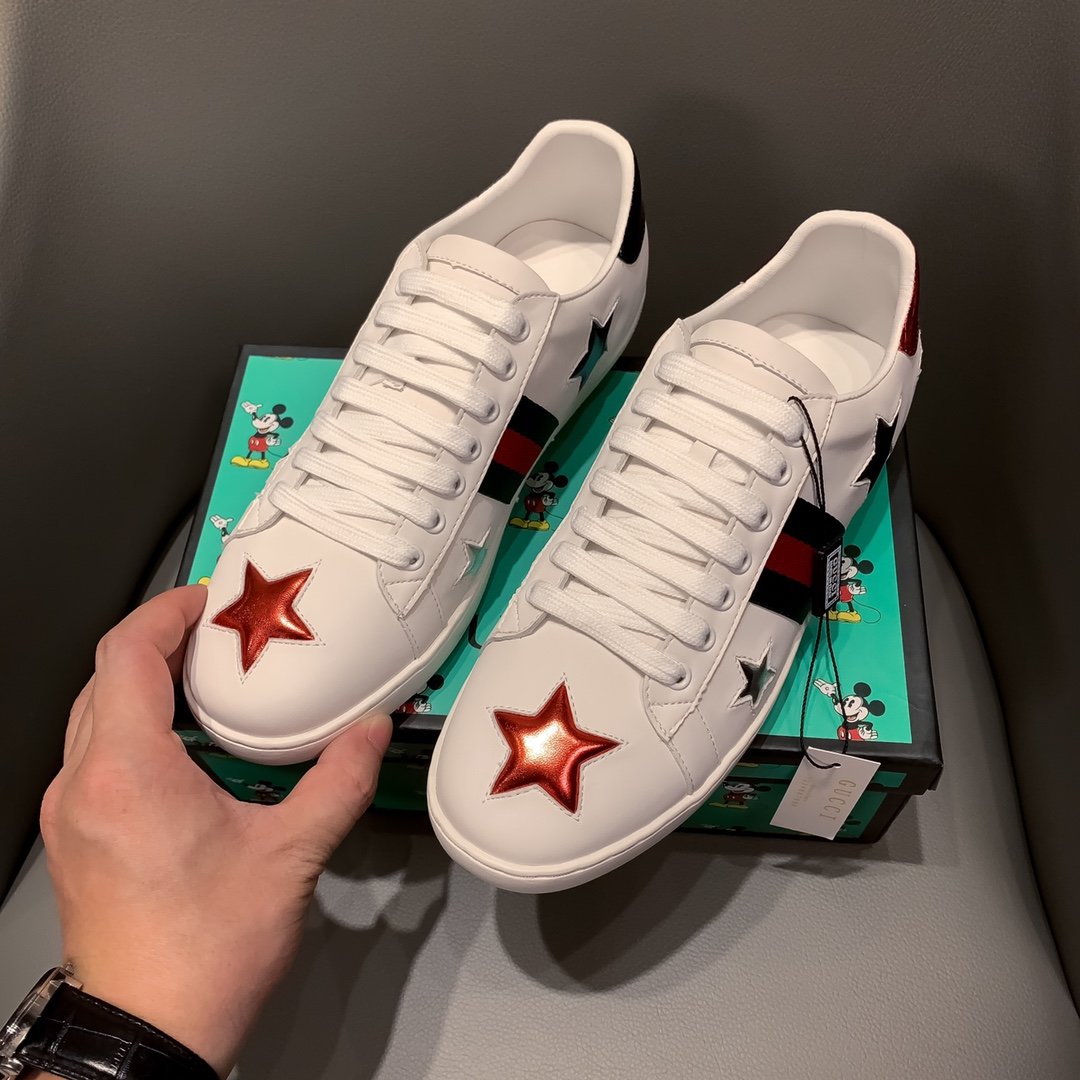 Ezyycart Bags MO-GCI ACE LEATHER SNEAKER WITH STAR 109