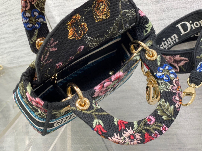 Anum Bags MV - Dir Bags - 1282