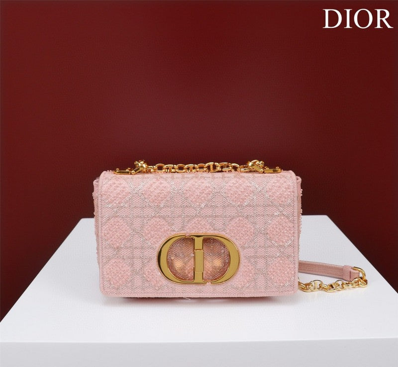 Anum Bags MV - Dir Bags - 2012