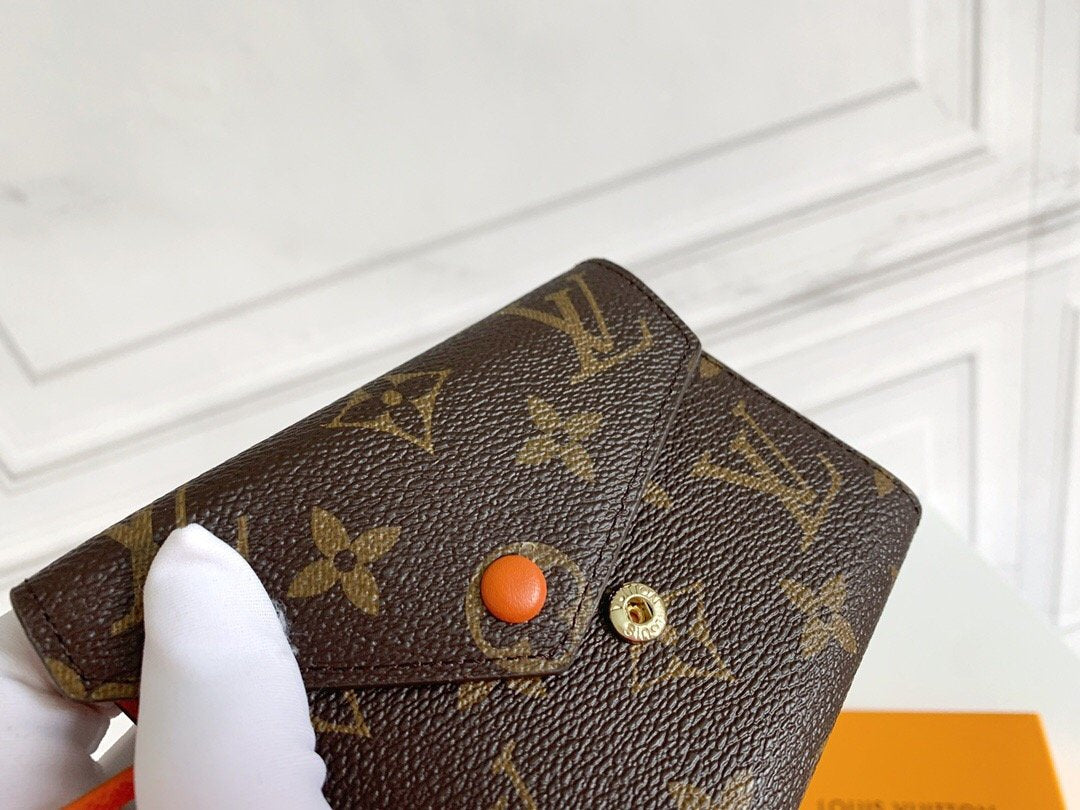 Ezyycart Bags Wallet LUV 113