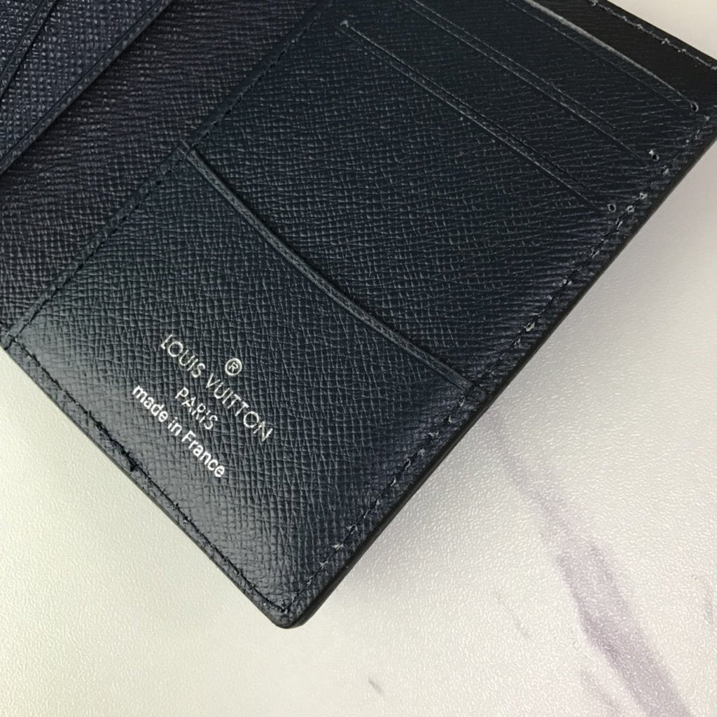 Ezyycart Bags Wallet LUV 079