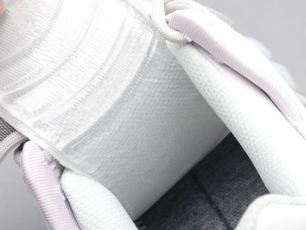 Ezyycart Bags Bla Track II Hollow Out White Sneaker