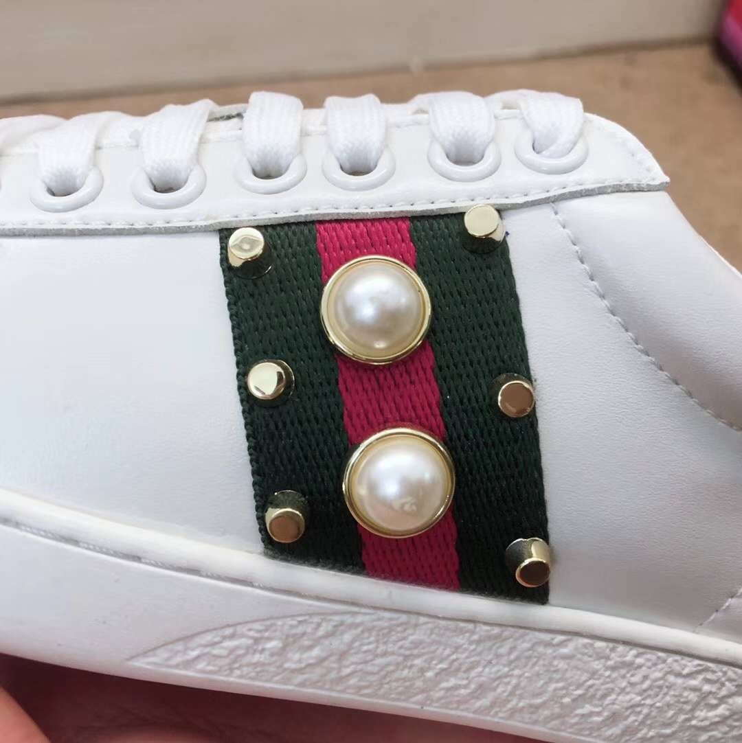 Ezyycart Bags MO- GCI Ace Embroidered Low-Top Sneaker 041
