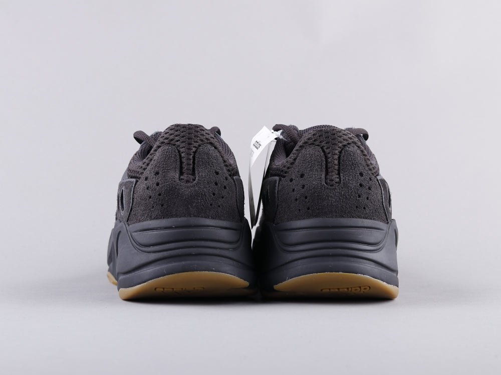 Ezyycart Bags Yzy 700 Raw Rubber Black Sneaker