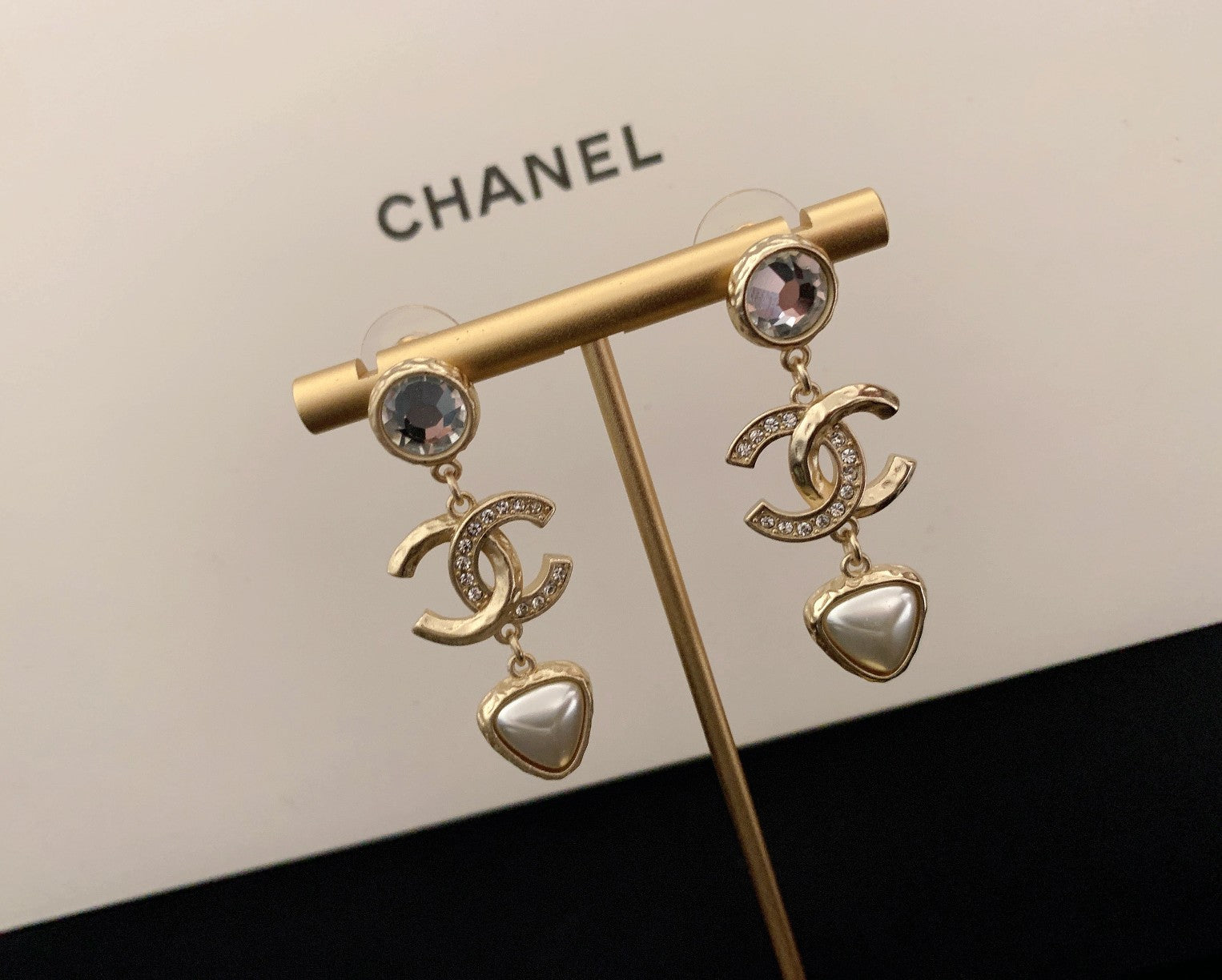 Anum Bags Earring CHL 033