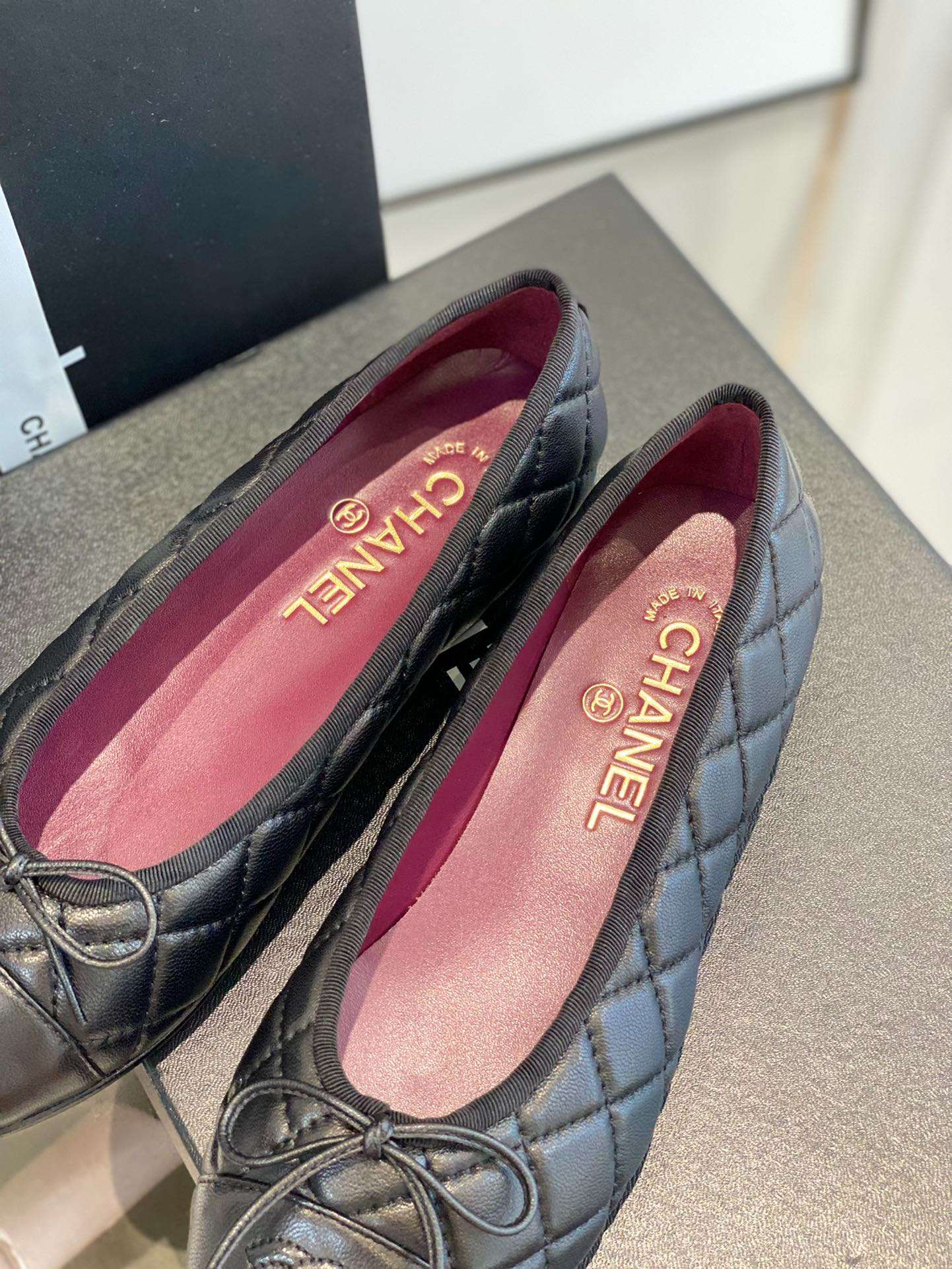 Anum Bags CHL BLACK BALLET FLATS