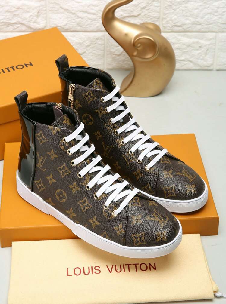 Anum Bags LUV Stellar Trainer Boot Sneaker