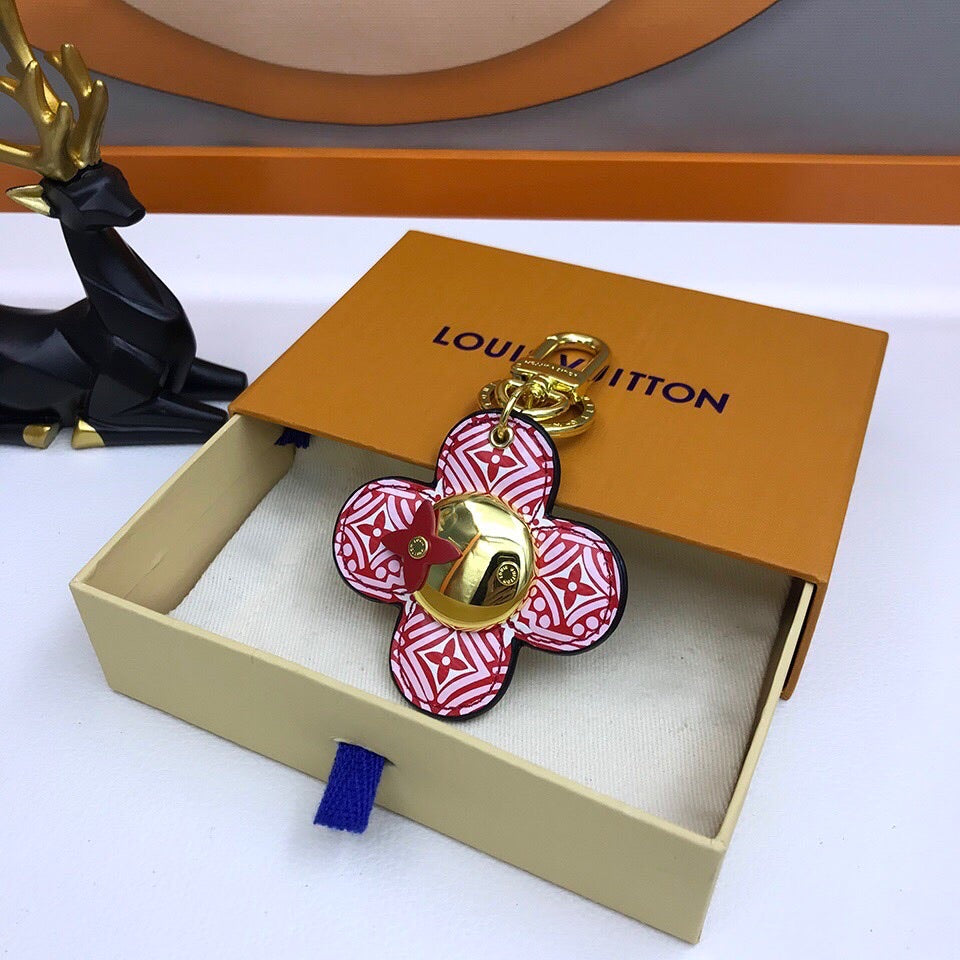 Anum Bags Keychains LUV 018
