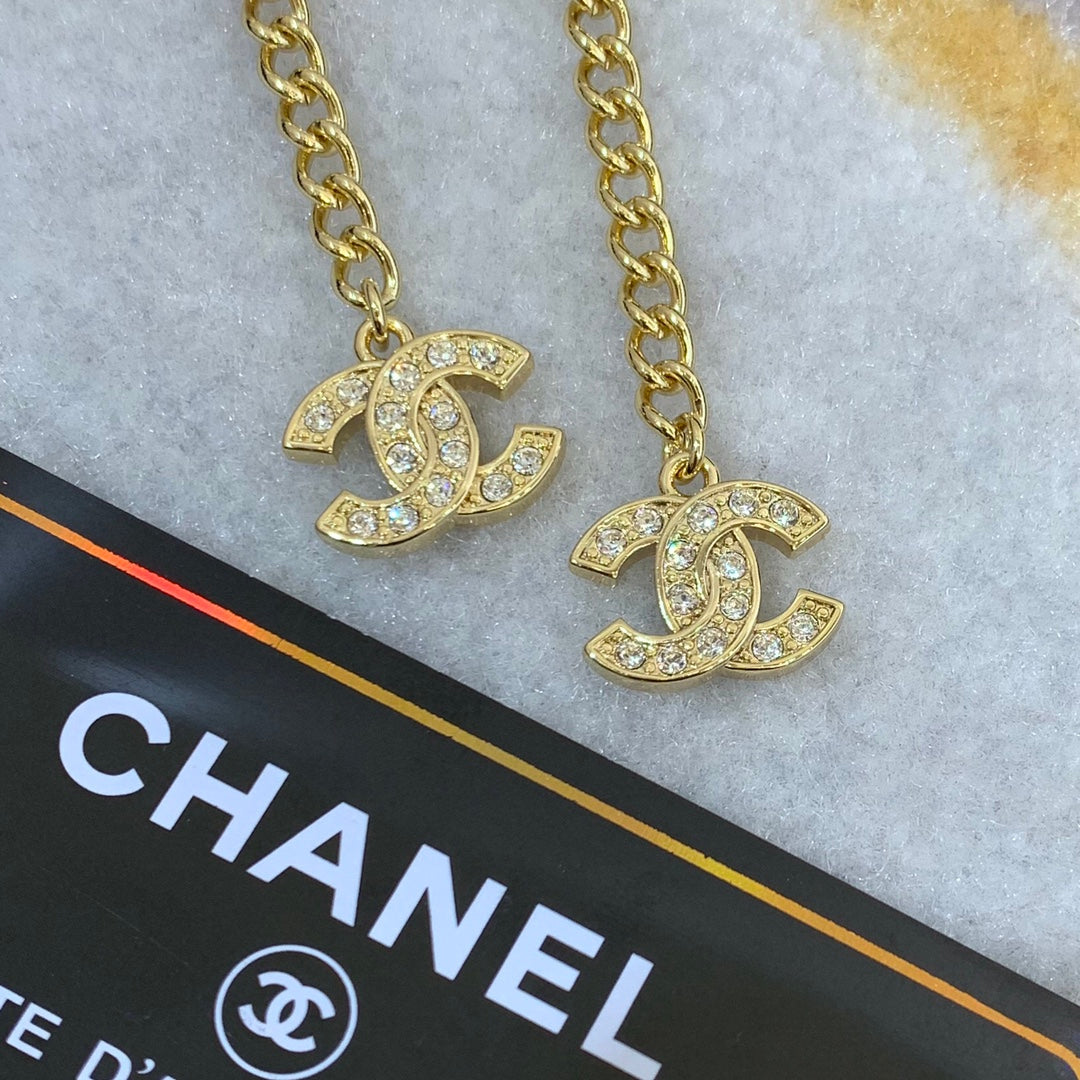 Anum Bags Earring CHL 012