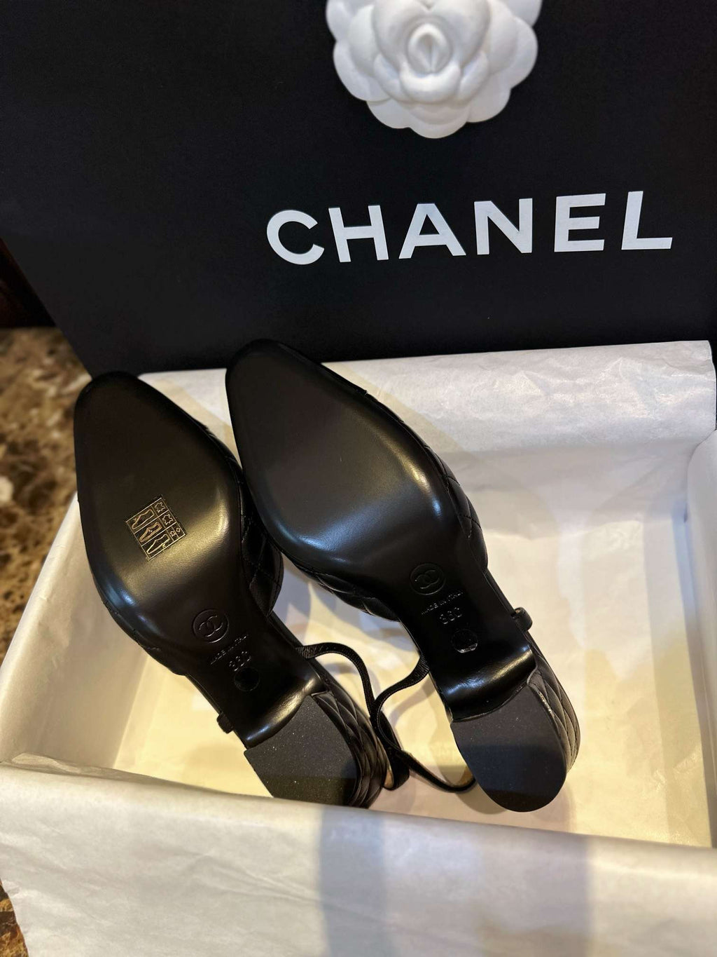 Anum Bags CHL PATENT SLINGBACK PUMPS BLACK