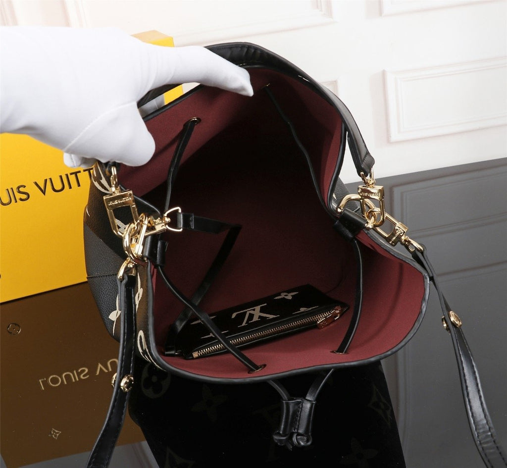 Anum Bags Bags LUV 032