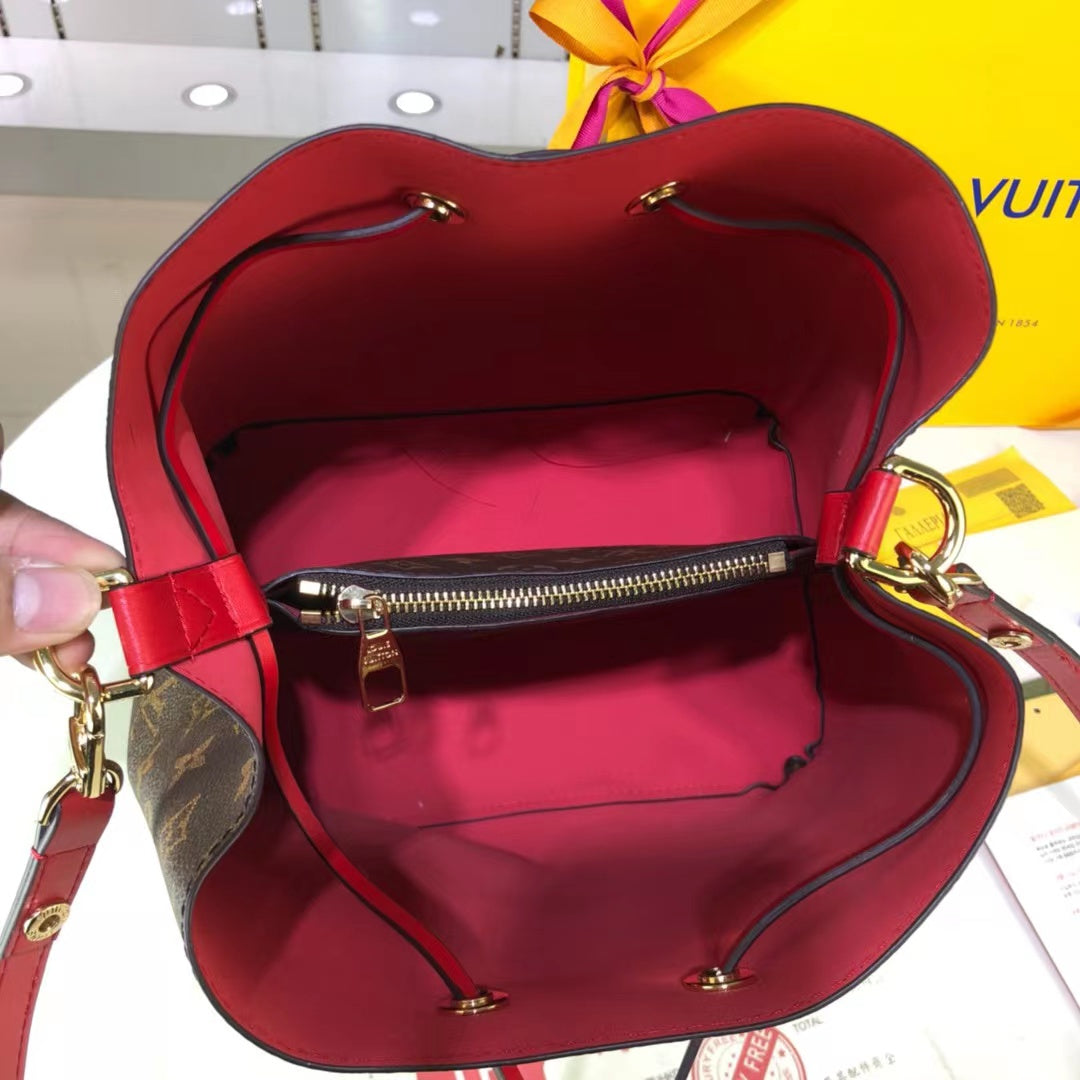 Anum Bags Elite Carryalls