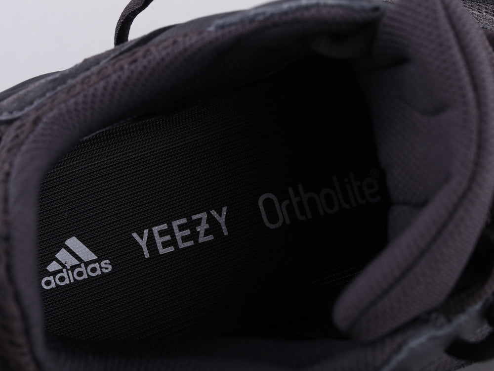 Ezyycart Bags Yzy 700 Raw Rubber Black Sneaker