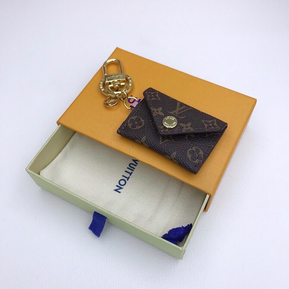 Anum Bags MO -Keychains LUV 069
