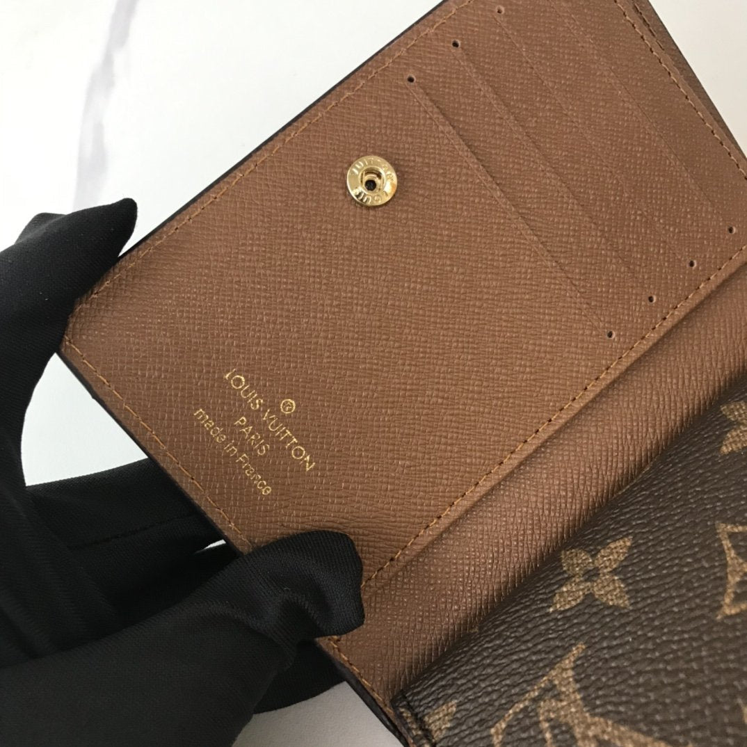Ezyycart Bags Wallet LUV 038