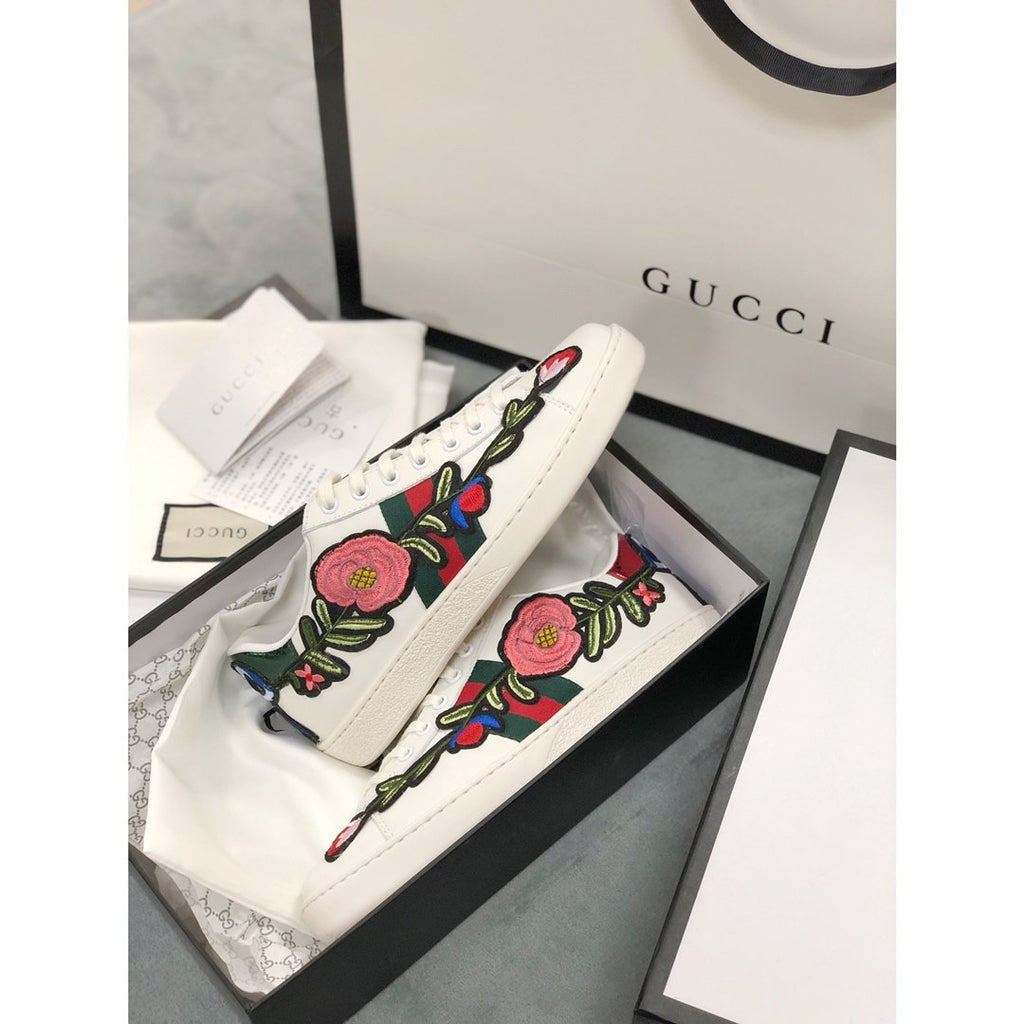 Ezyycart Bags MO-GCI Ace Embroidered 'Floral Sneaker 081