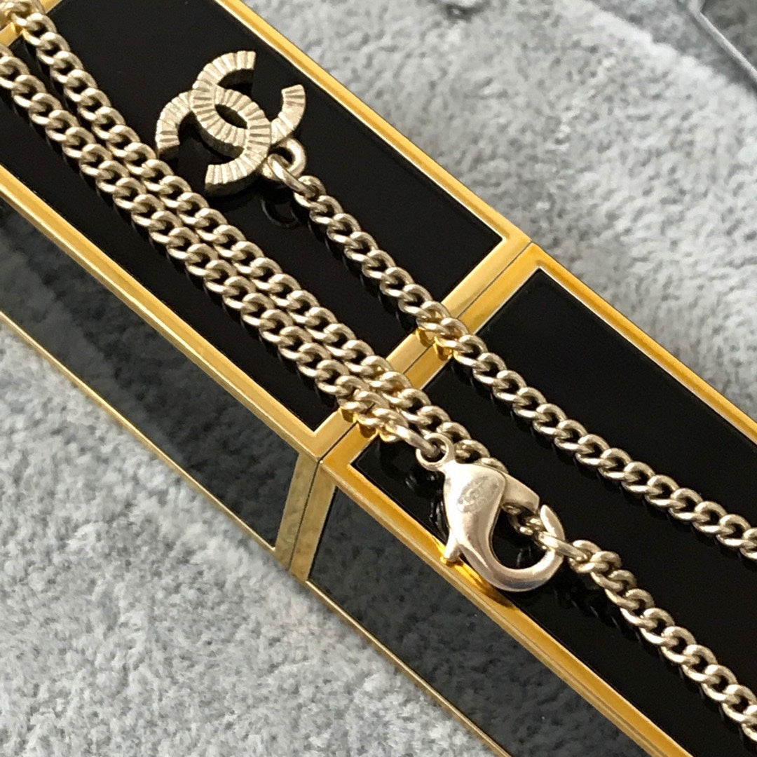 Anum Bags MO -Necklace CHL021