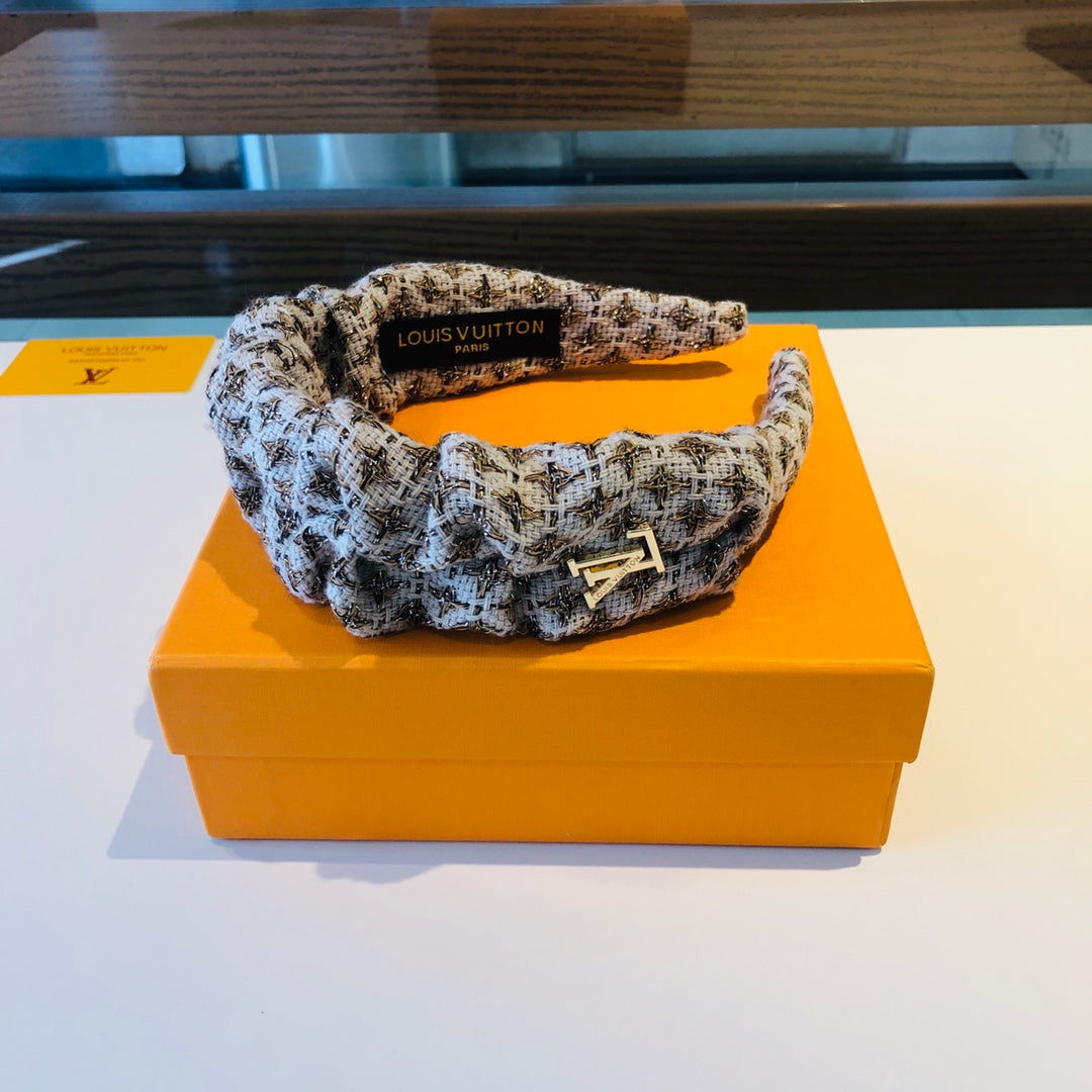 Anum Bags New Hair Band LUV 009