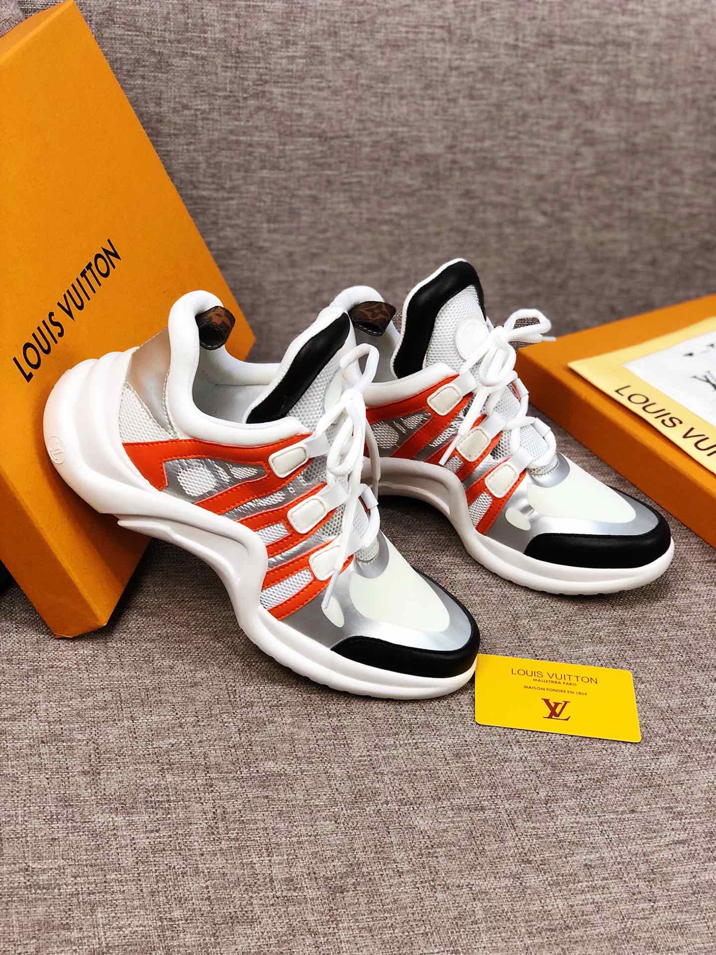 Anum Bags LUV Archlight White Black Orange Sneaker