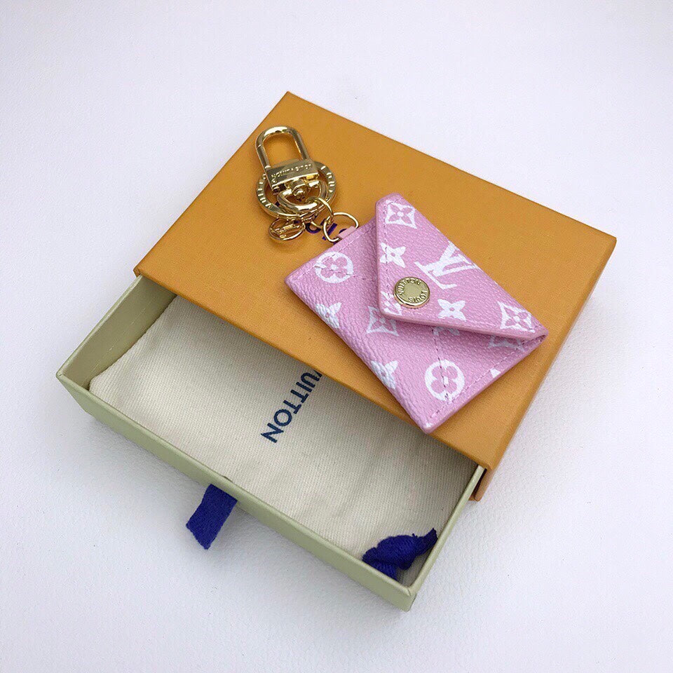 Anum Bags MO -Keychains LUV 068