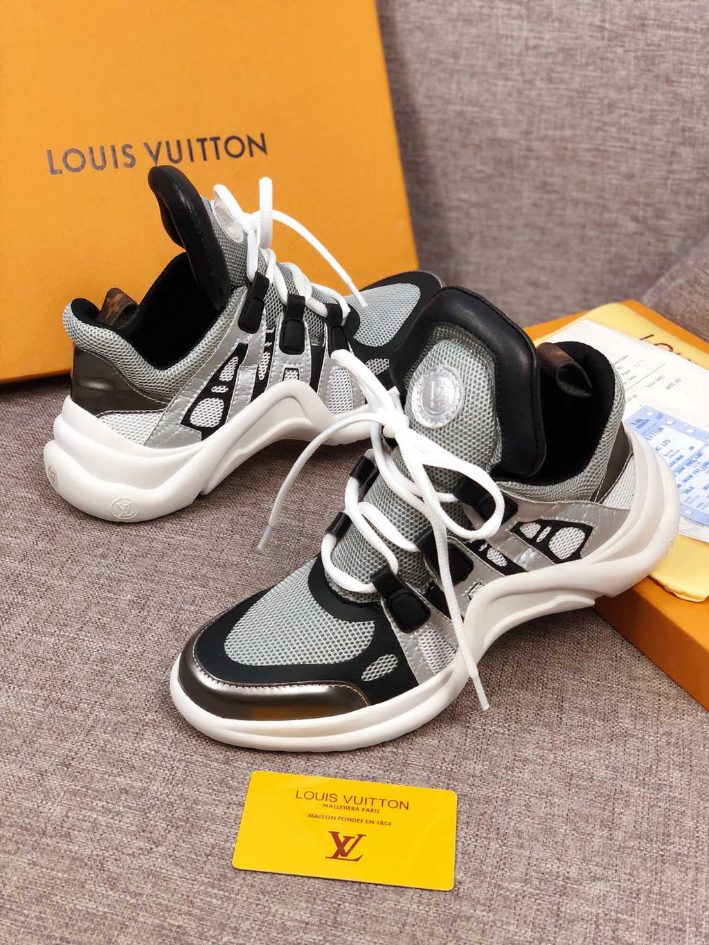 Anum Bags LUV Archlight Brown Black Sneaker
