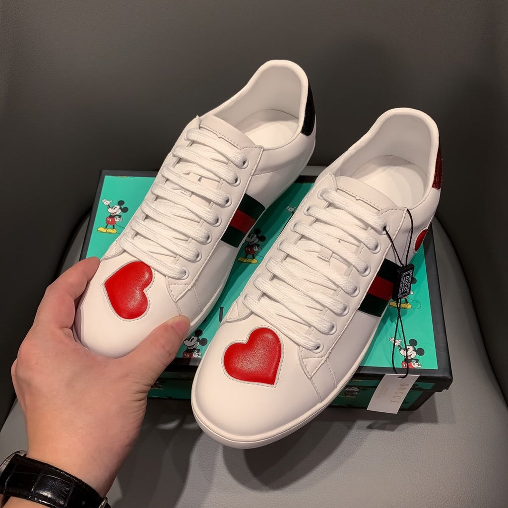 Ezyycart Bags MO-GCI ACE LEATHER SNEAKER WITH HEART 108