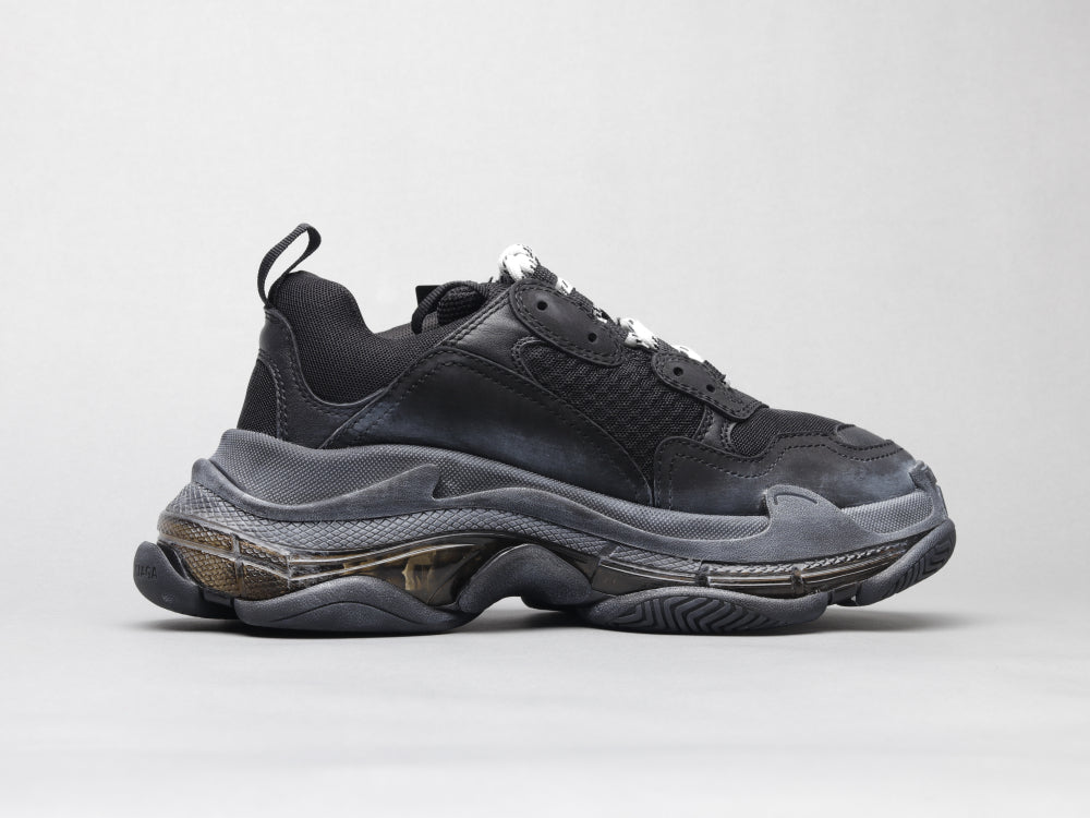 Ezyycart Bags Bla Triple S Air Cushion Black Sneaker