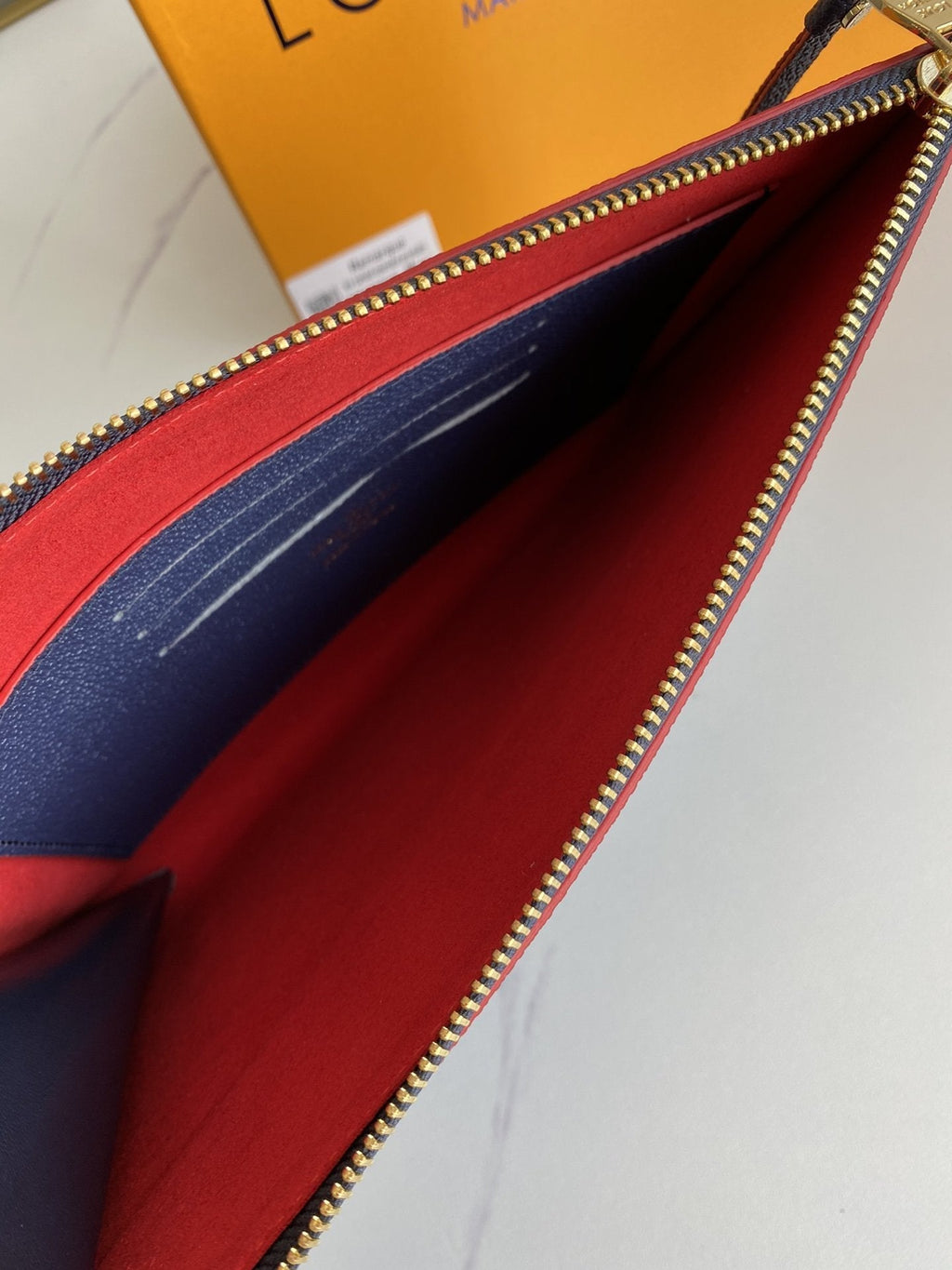 Anum Bags Wallet LUV 062