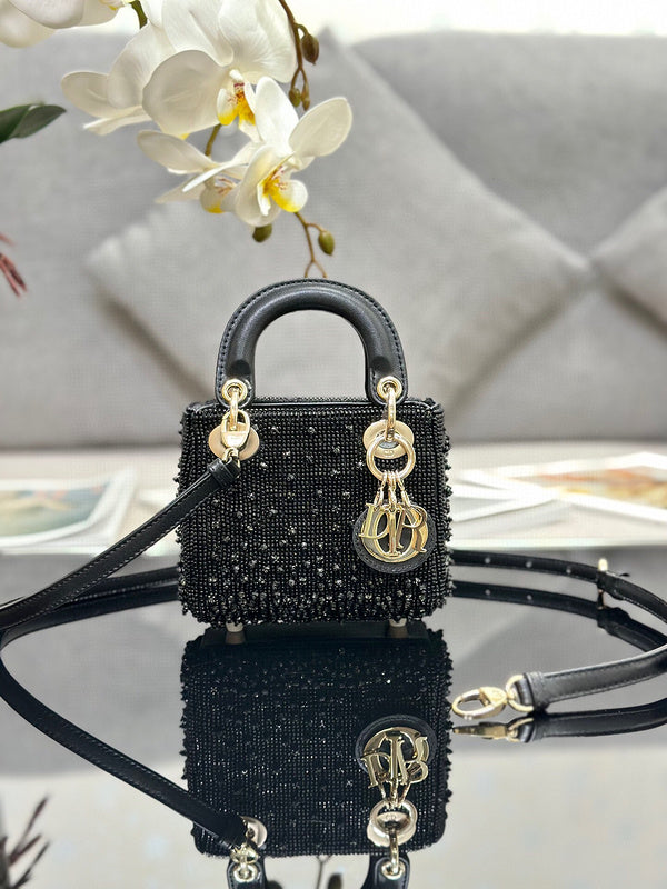 Anum Bags MV - Dir Bags - 004