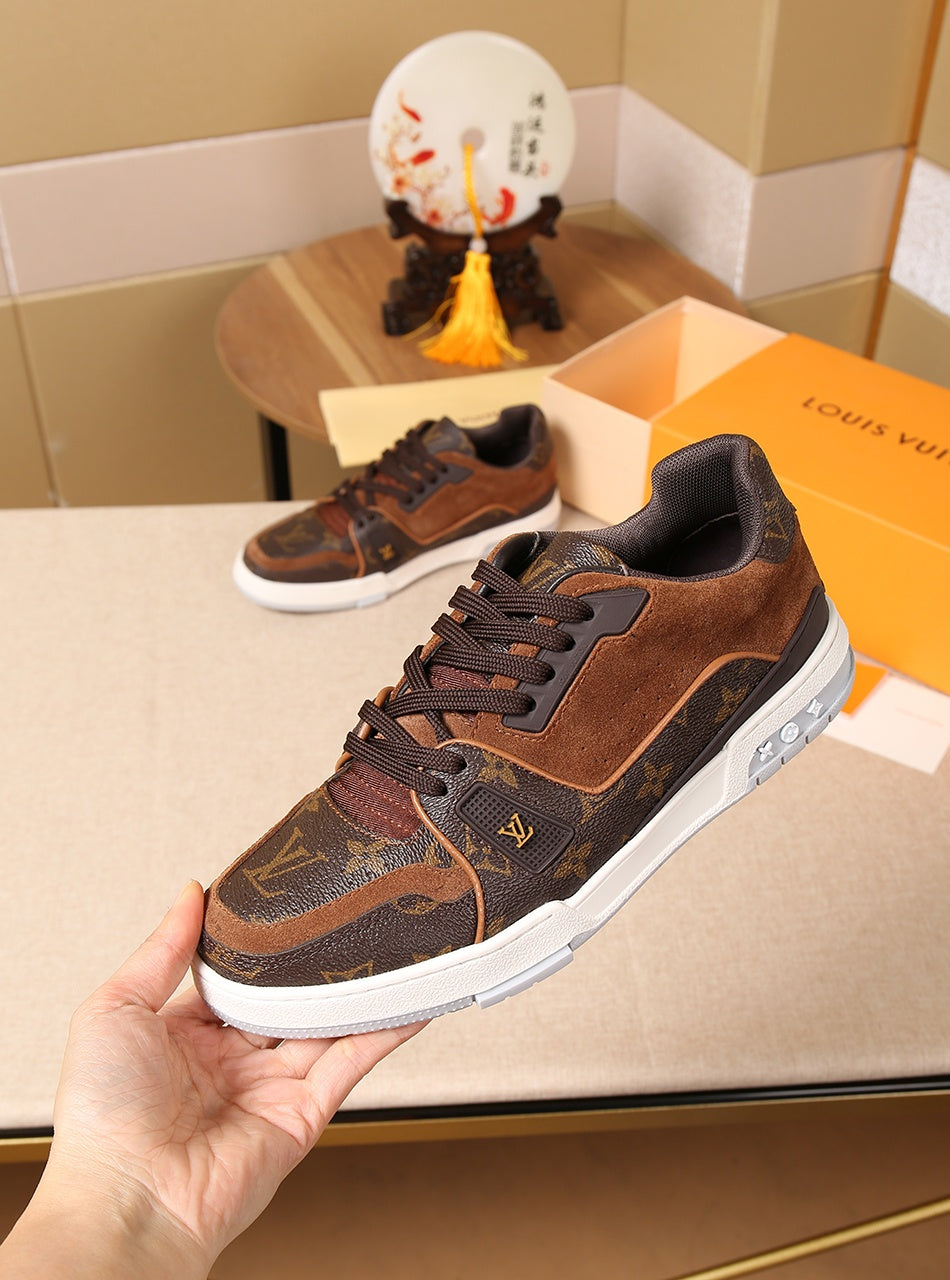 Anum Bags LUV SurfaMO In Monogram Brown Sneaker