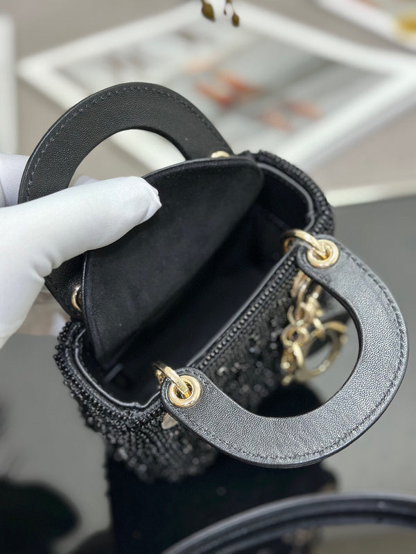 Anum Bags MV - Dir Bags - 004
