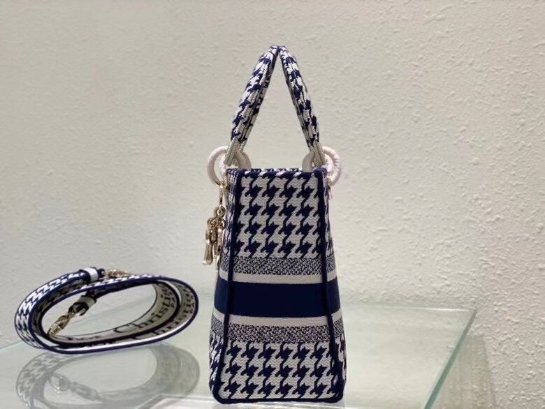 Anum Bags MV - Dir Bags - 084